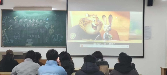 图片包含 人, 人们, 一群, 照片

AI 生成的内容可能不正确。 图片包含 人, 人们, 一群, 照片

AI 生成的内容可能不正确。